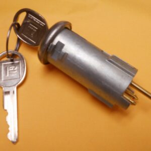 73-91 Blazer, Jimmy 73-89 Suburban Power Tailgate Lock & Keys