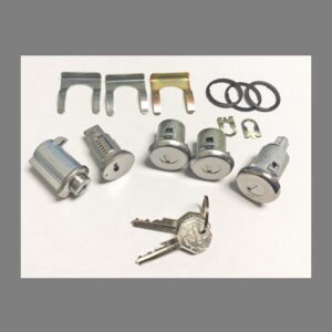 Ignition-Door-Rear Cargo Door-Glove Box Lock Kit 1967 Suburban-Panel